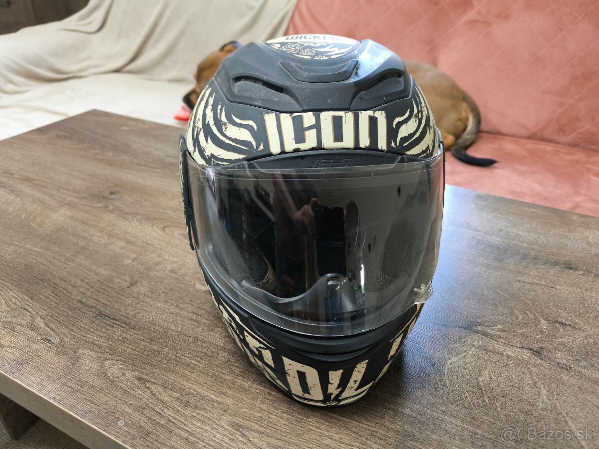 Predám prilbu ICON AIRMADE XL (61-62 cm)