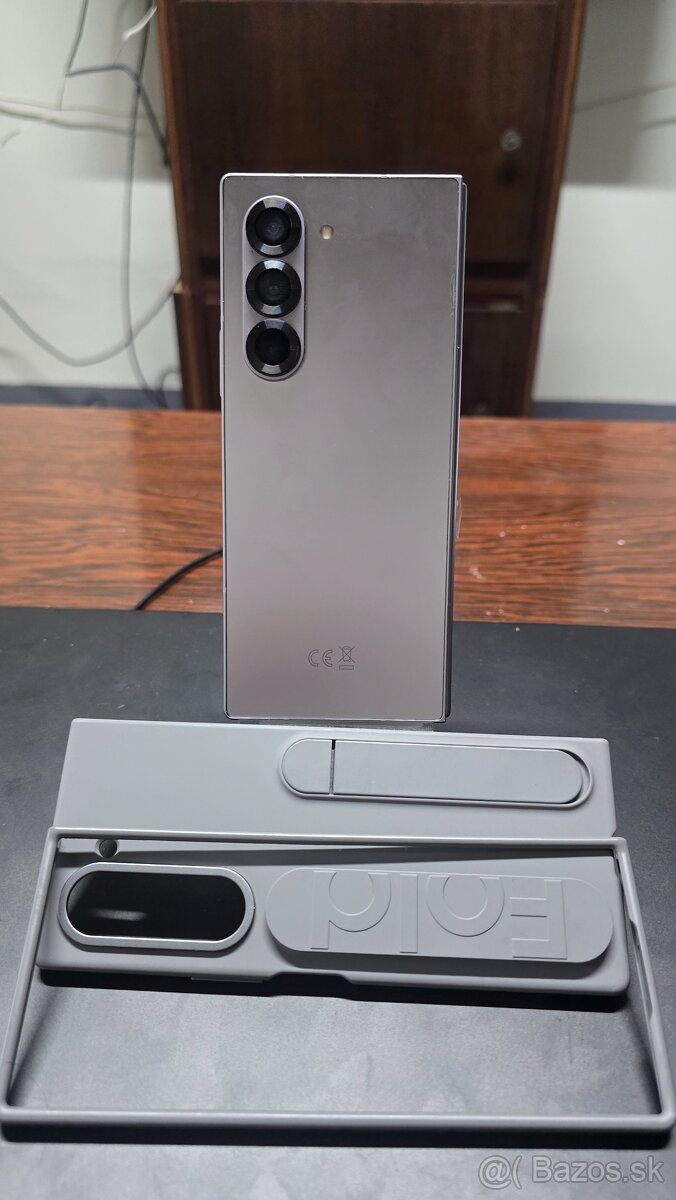 Samsung Z fold 6 silver