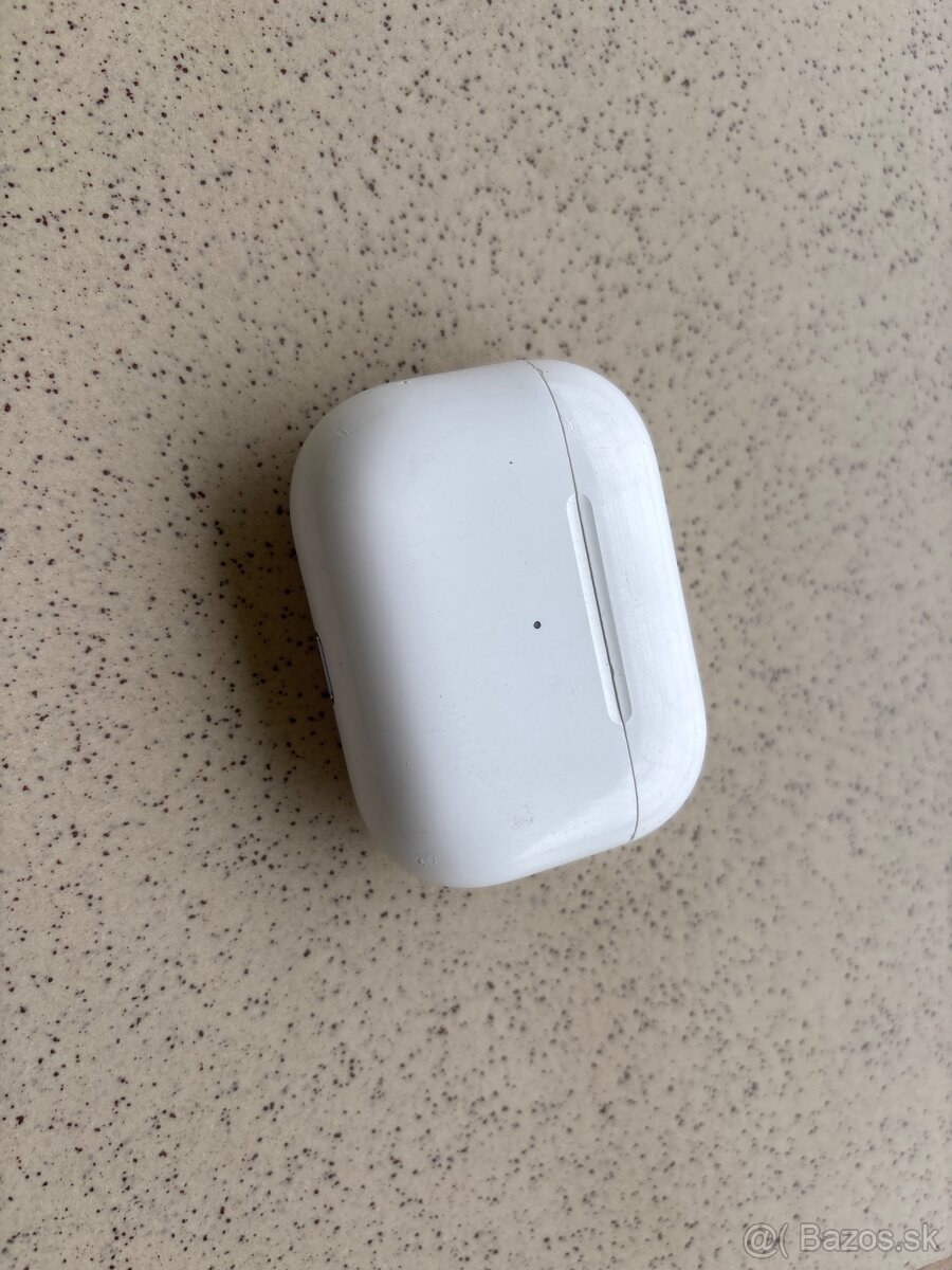 Náhradné Nabíjacie Puzdro pre Apple AirPods Pro