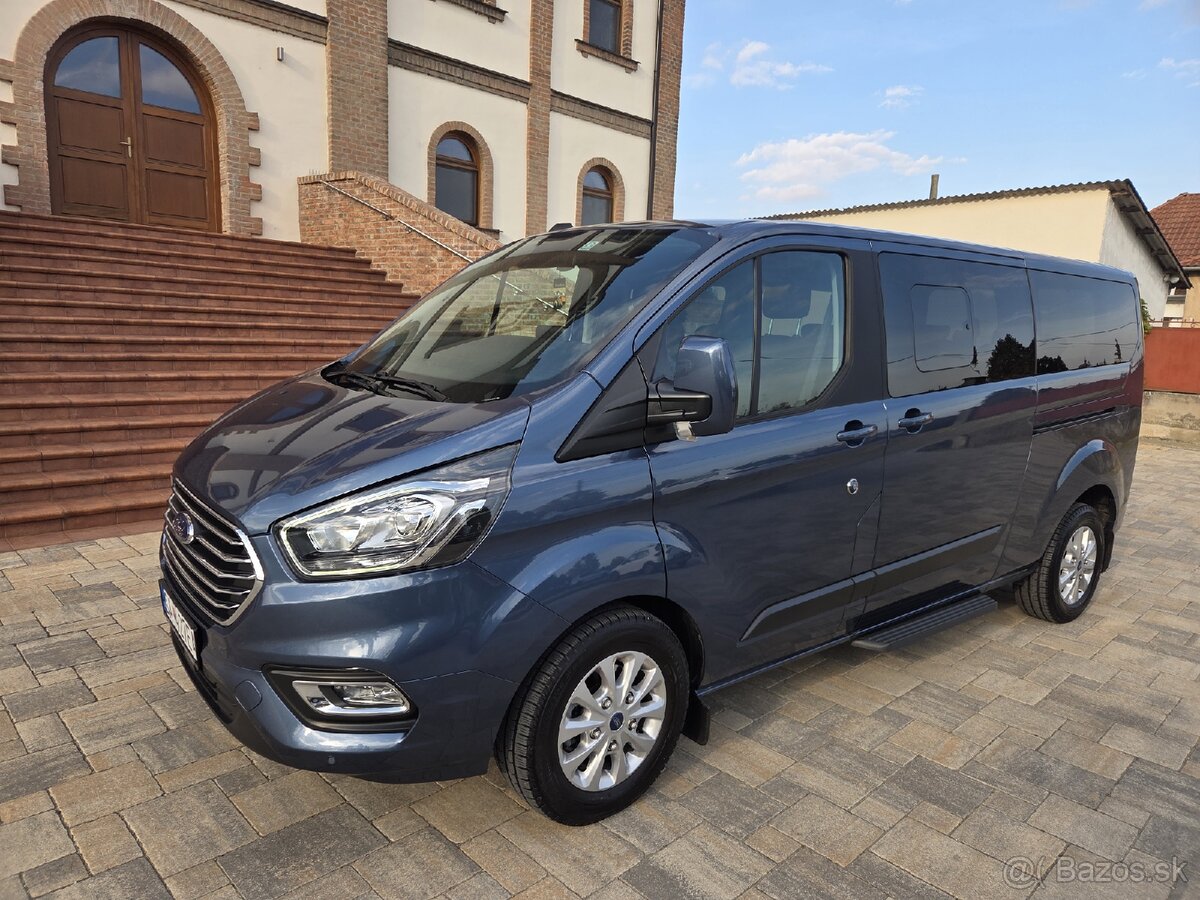 Predám Ford Tourneo custom 2.0 tdci 110 kw R.v. 2023