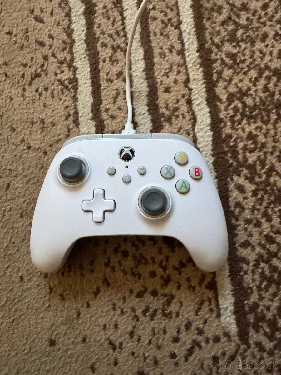 Xbox 360 ovládač káblový