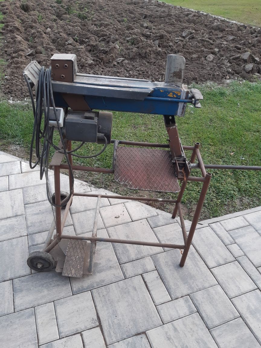 Štiepačka na drevo