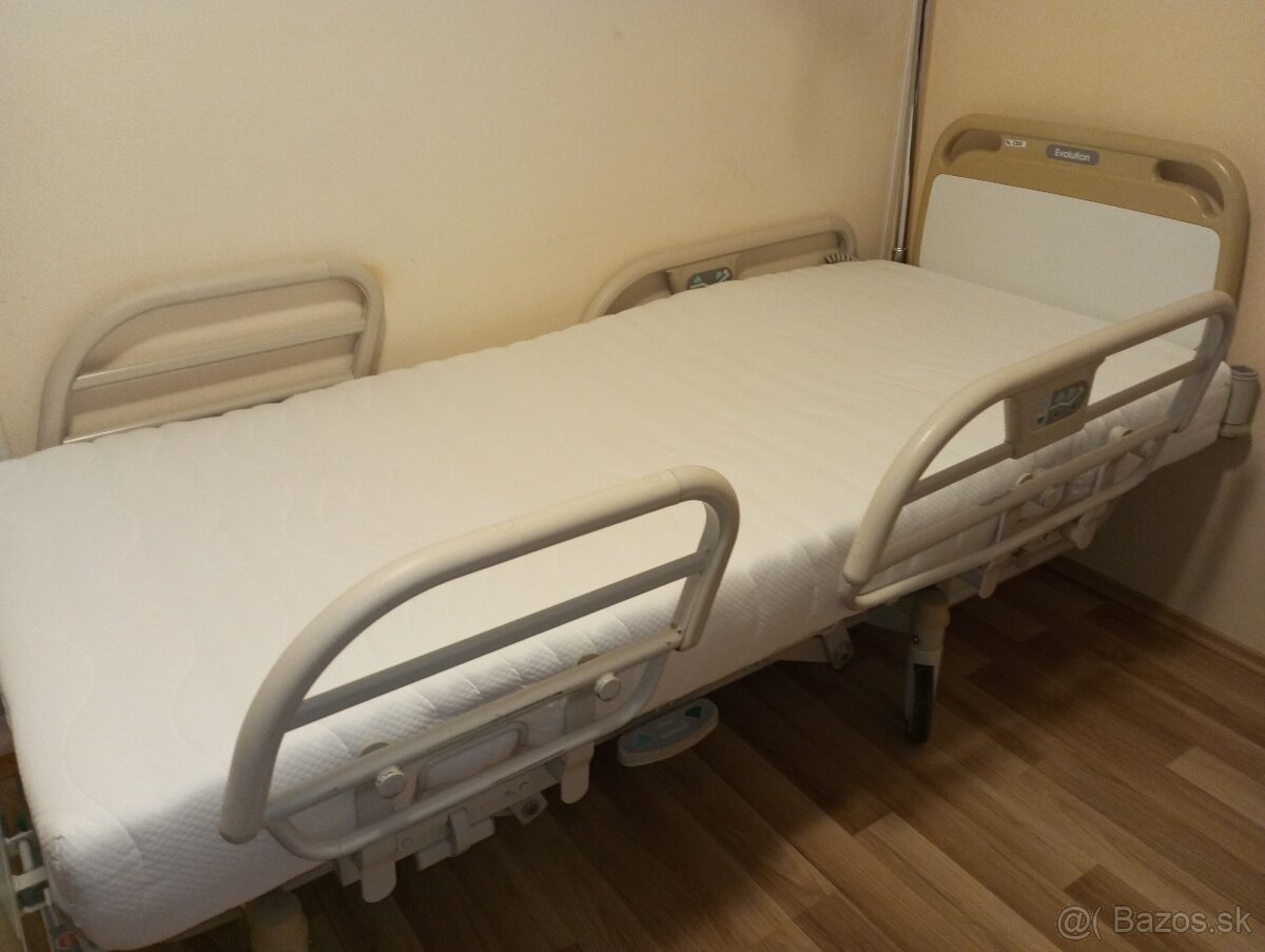 Zdravotnú polohovaciu posteľ