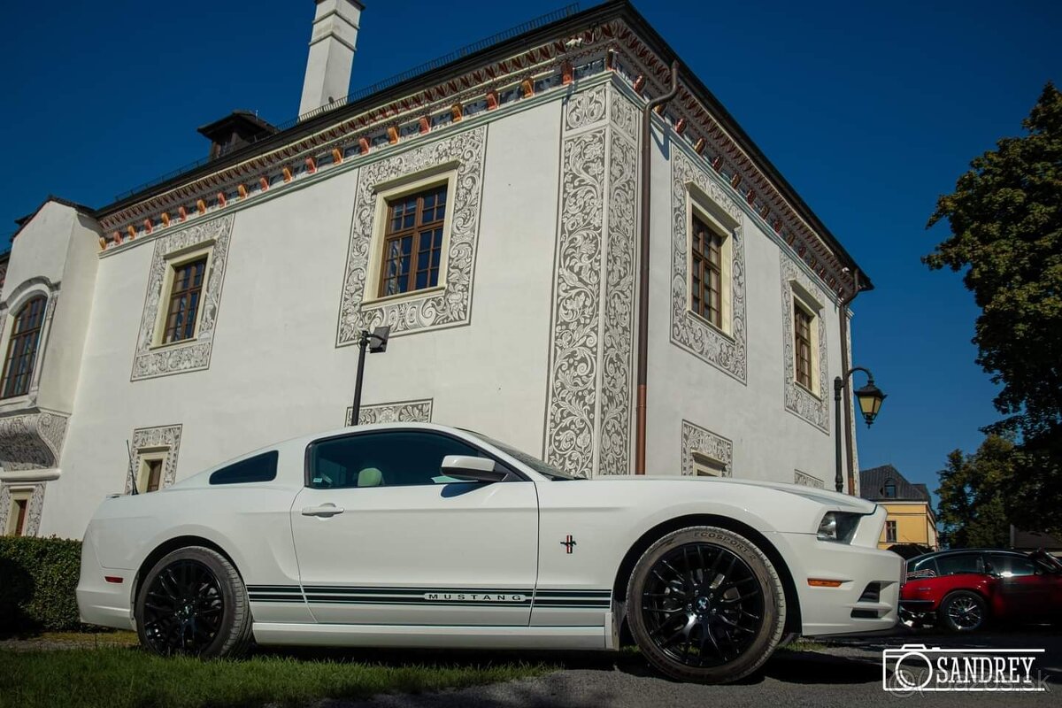 Ford mustang rv 2014 3,6 V6 Automat
