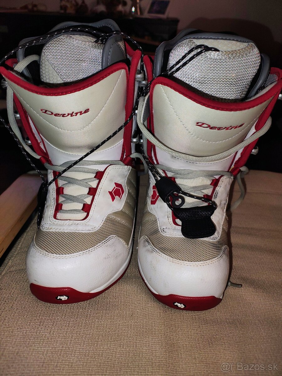 Snowboardové topánky