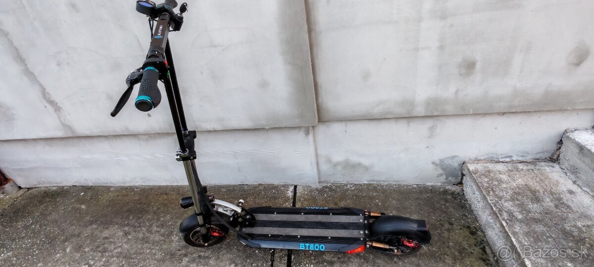 Elektrická kolobežka