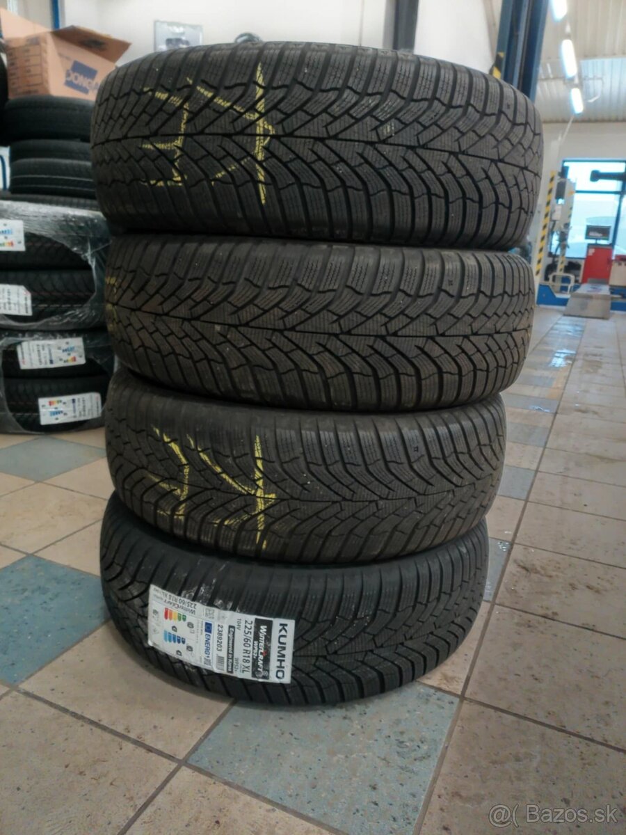 zimne pneumatiky 225/60 R18.