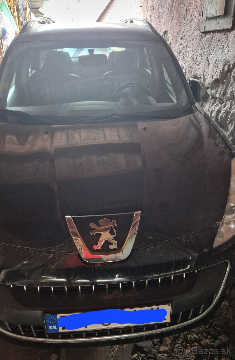 Peugeot 4007