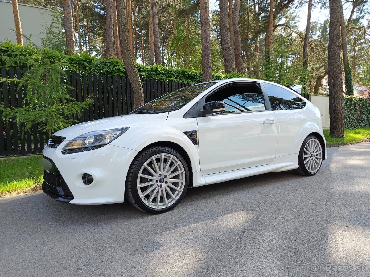 FORD FOCUS RS