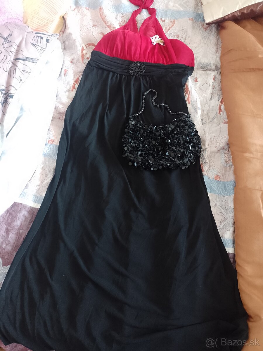 Predám šaty a kabelka k tomu šaty sú veľkosť l xl