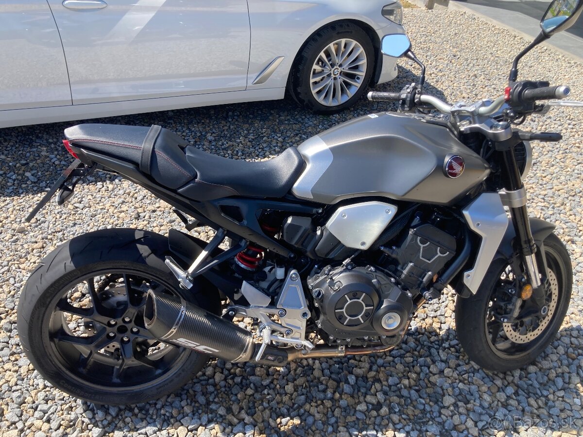 Honda cb1000r