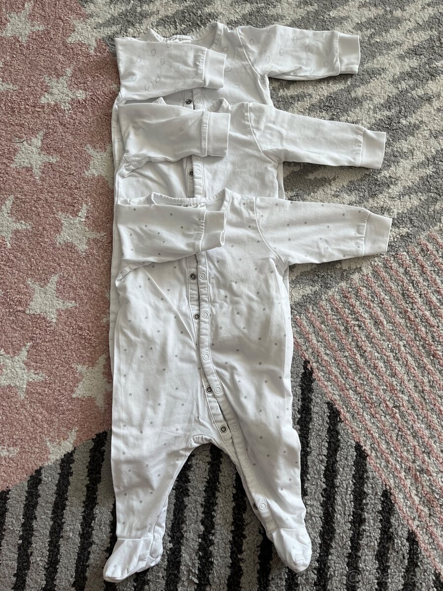 Pyžamo overal H&M 62