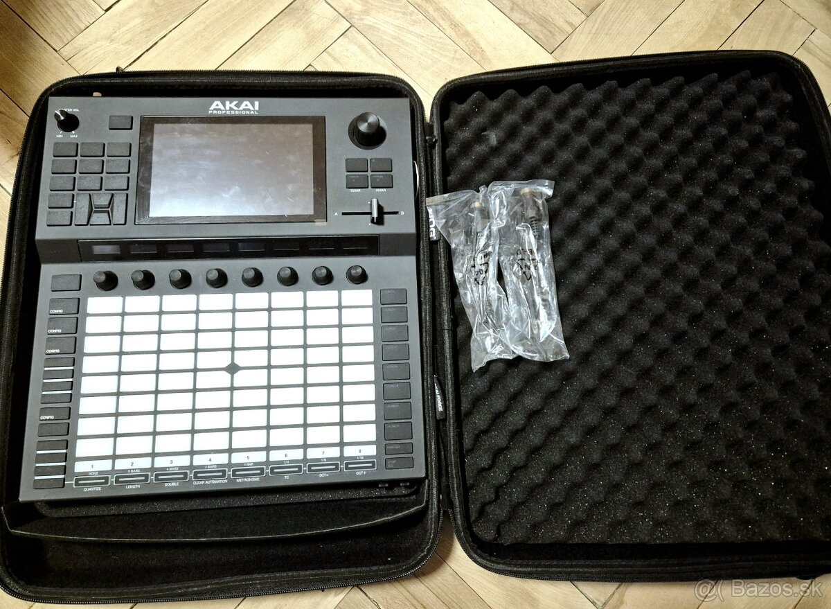 AKAI FORCE + UDG case