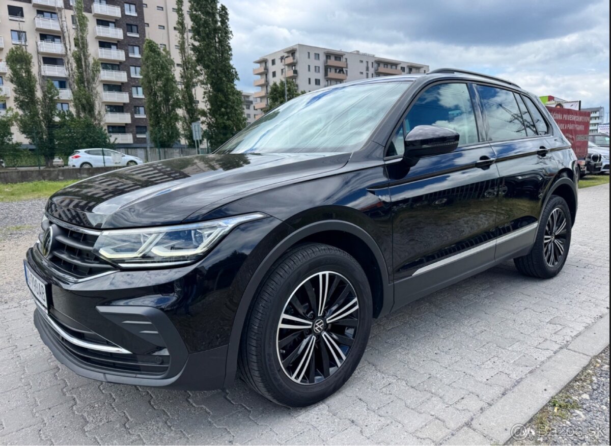 Volkswagen Tiguan 2.0 TDI EVO Life 4Motion DSG panoráma