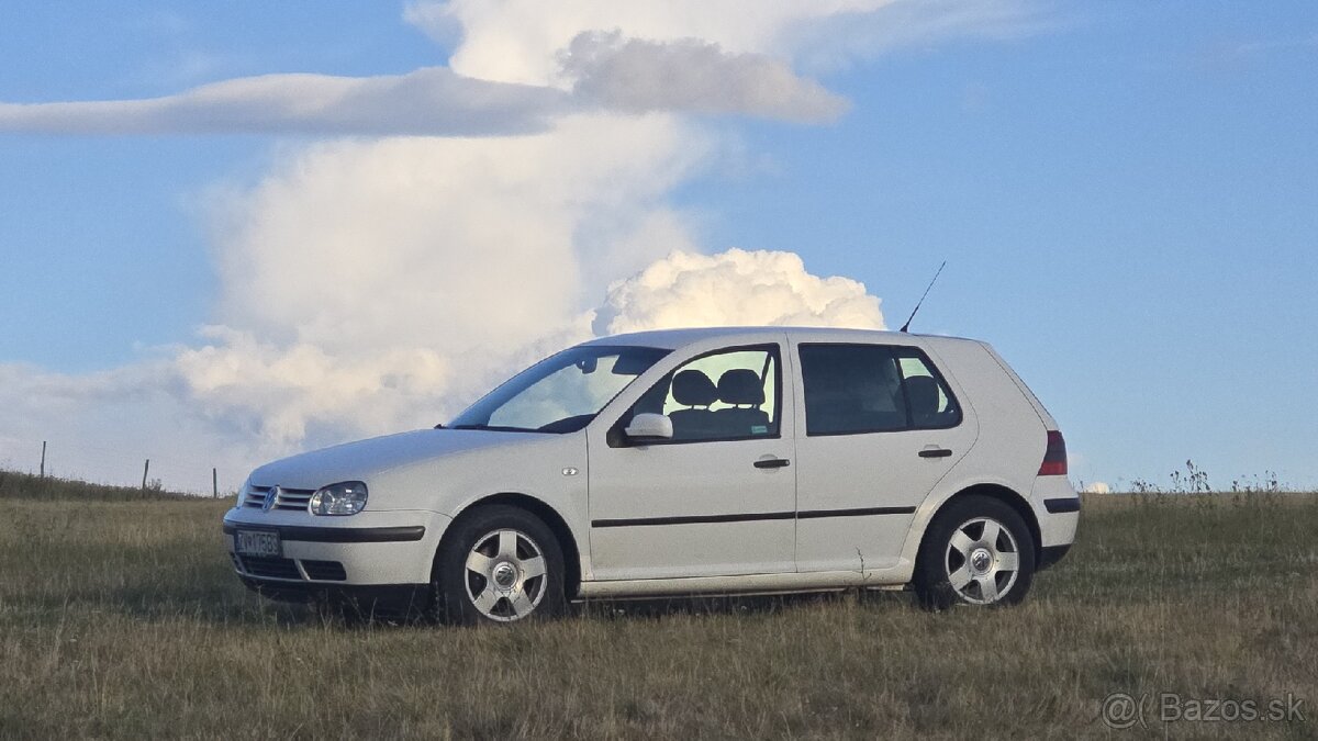 Golf 4
