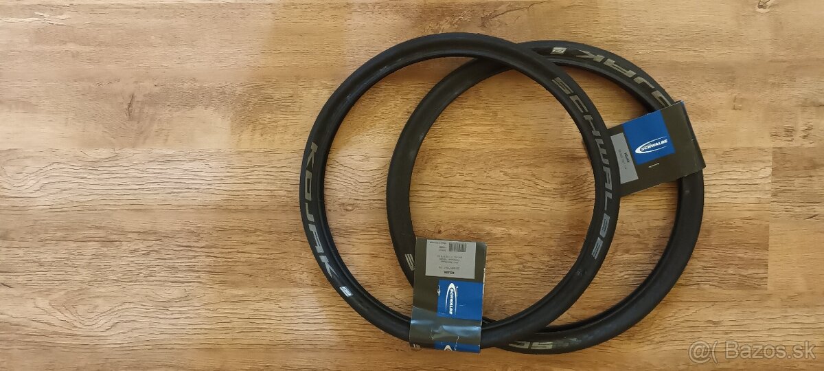 Schwalbe kojak 16 32-349 1.25 Brompton