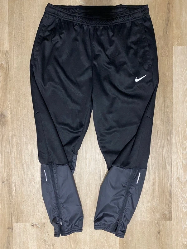 Nike športové nohavice