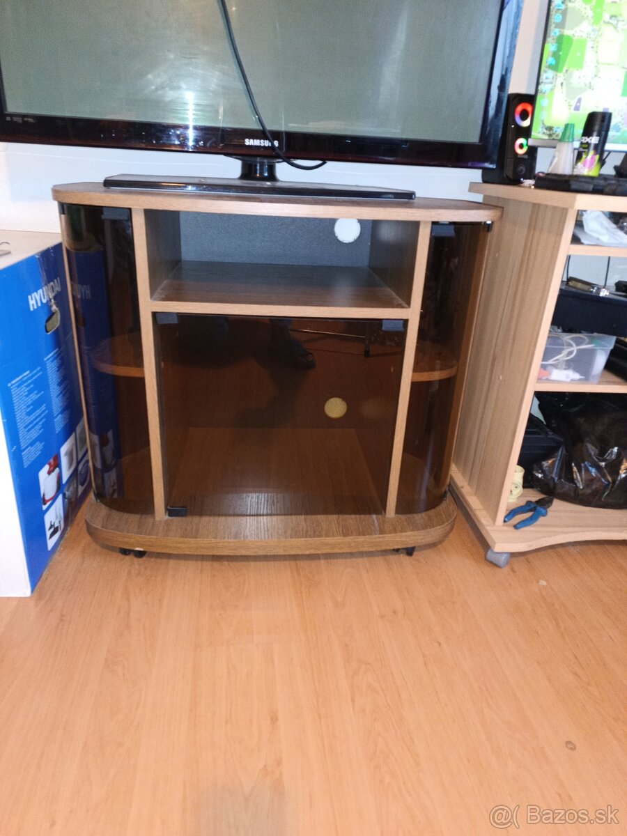 Predám tv  stolík