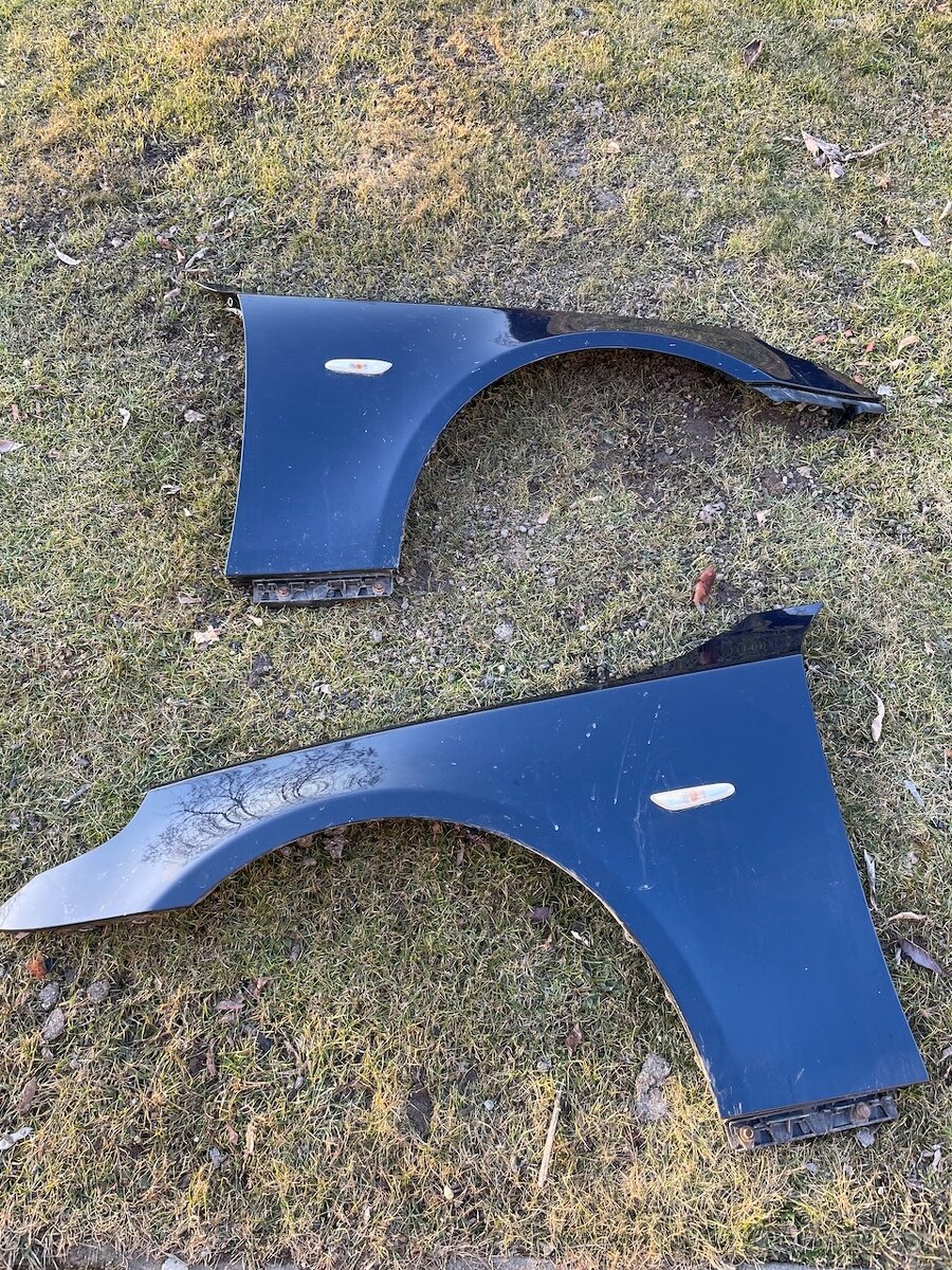 Dvere a blatnik BMW E60 E61 Orient blau metalic tmavá modrá