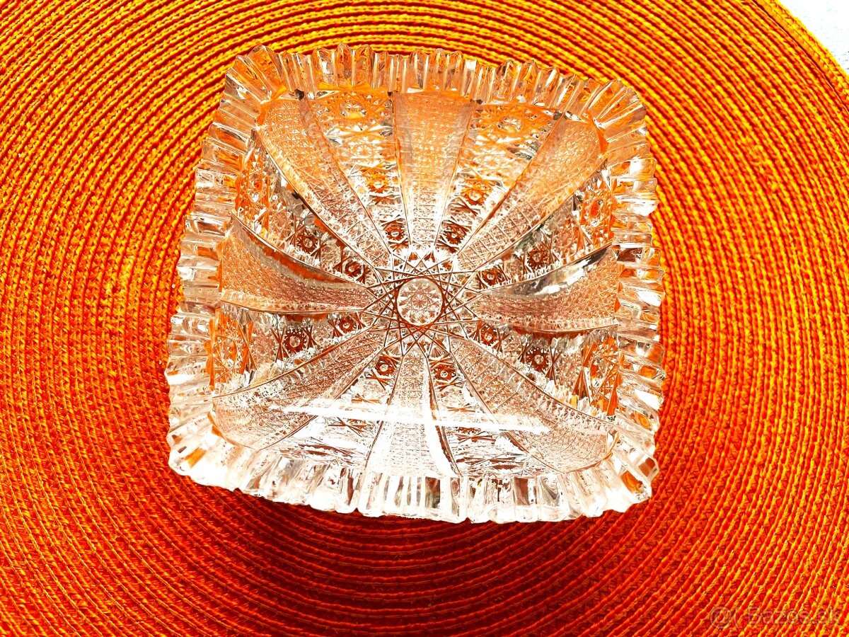 Kryštálový popolník Bohemia crystal
