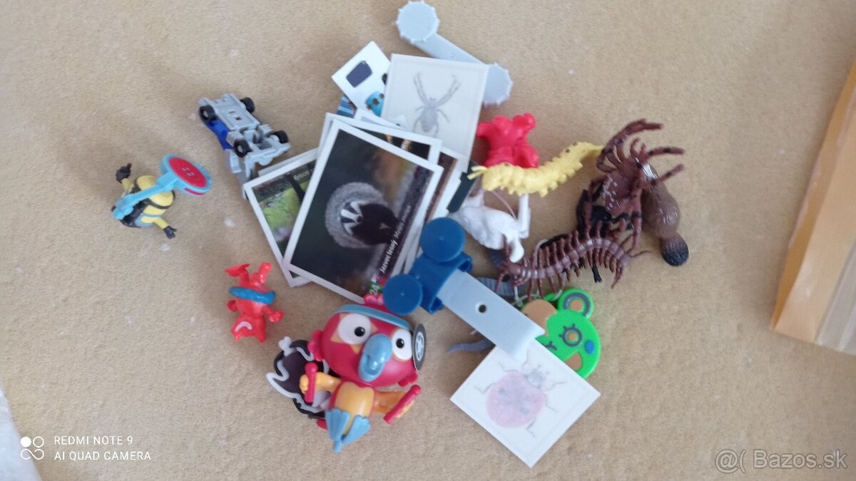 Plastové mini hračky