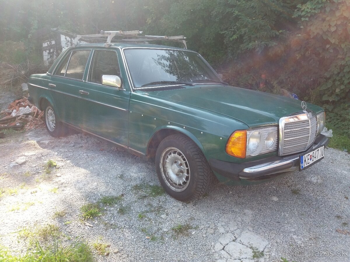 Mercedes W123 PIANO - DIELY