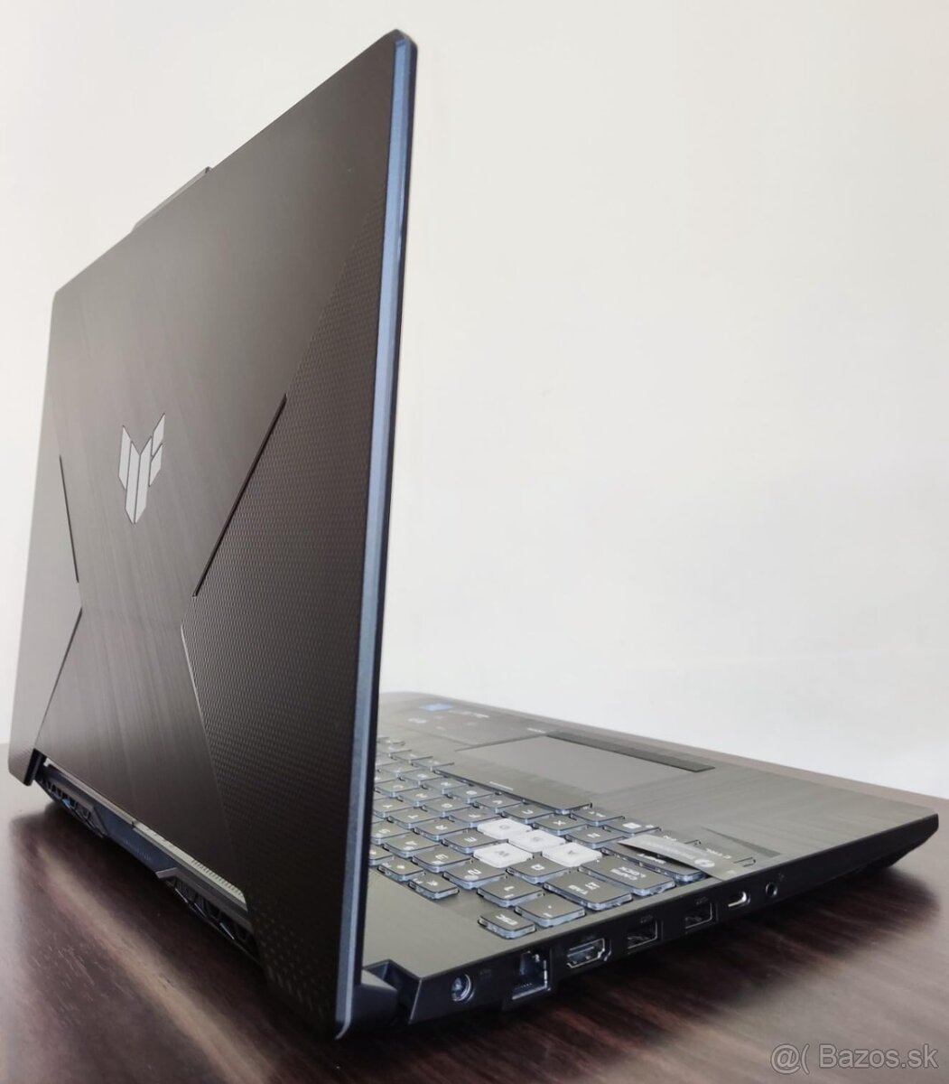 Predám Notebook ASUS TUF Gaming F15 FX506HF