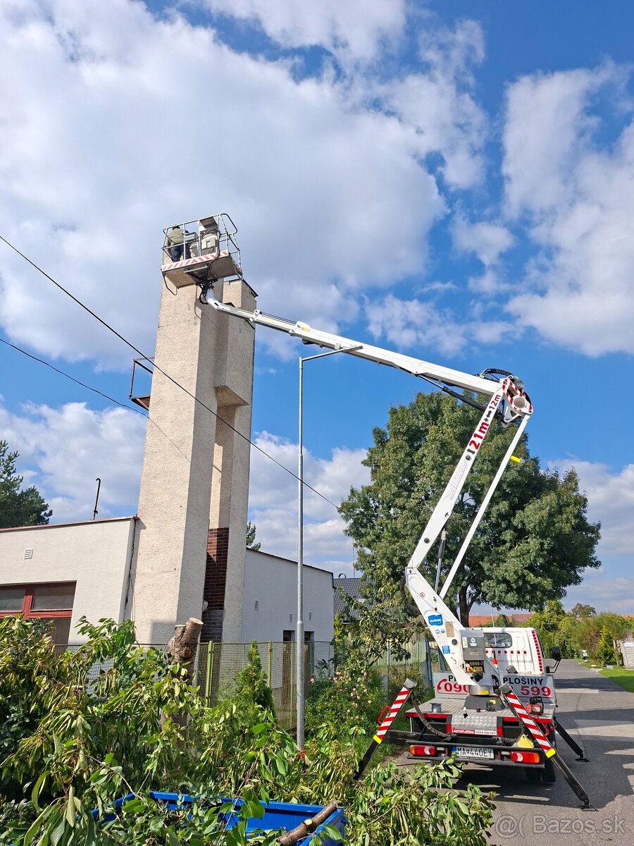 Prenájom plošina s obsluhou 21m