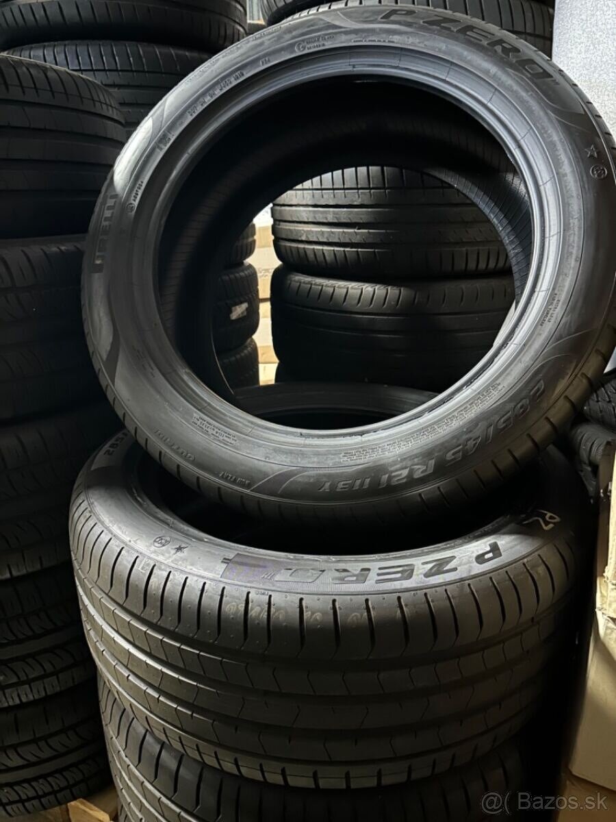 Letní pneumatiky Pirelli PZero 285 45 R21 Runflat