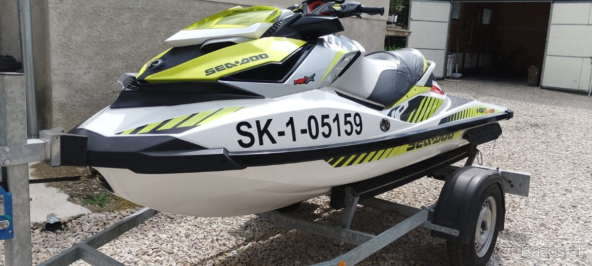 Vodný skúter Sea Doo RXP