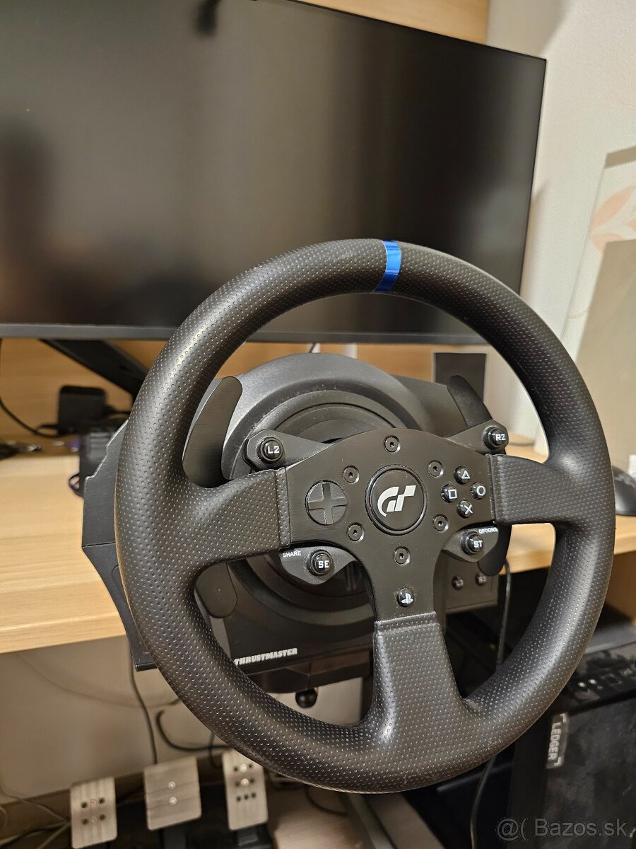 Thrustmaster T300 RS GT volant