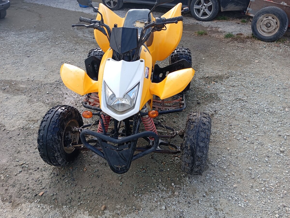 Predám štvorkolku 250ccm
