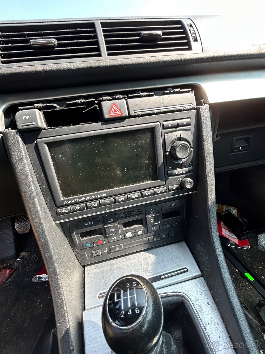 Rádio audi a4b7