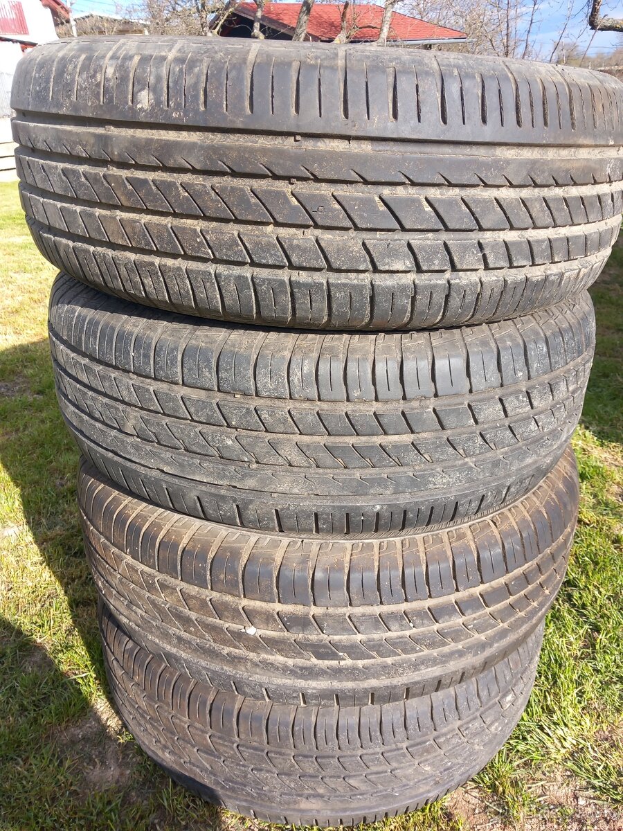 235/65 r 17