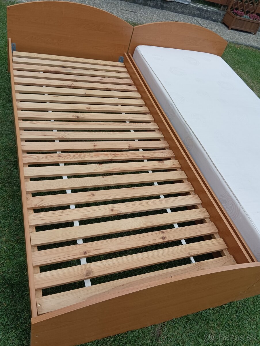 2xposteľ