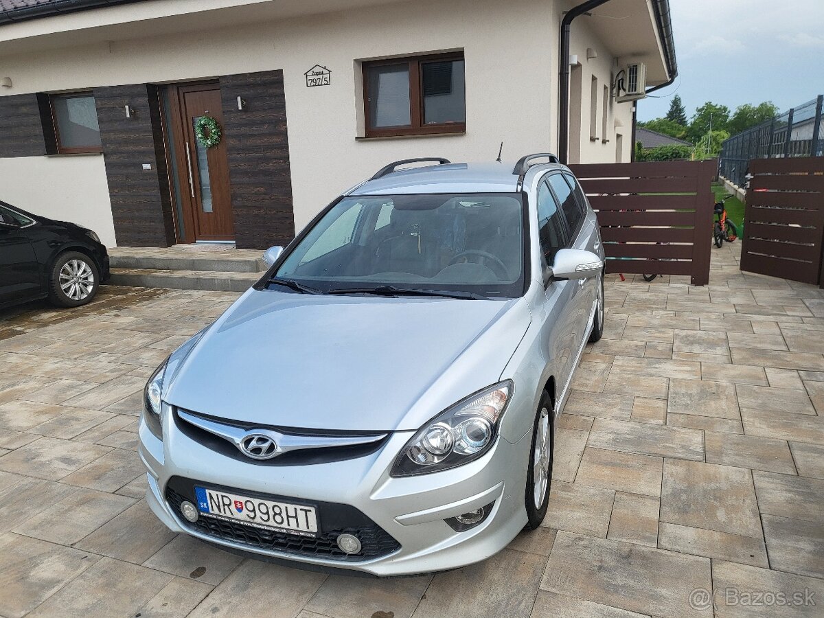 Hyundai i30 CW 1.6 CRDi VGT Premium 85kw