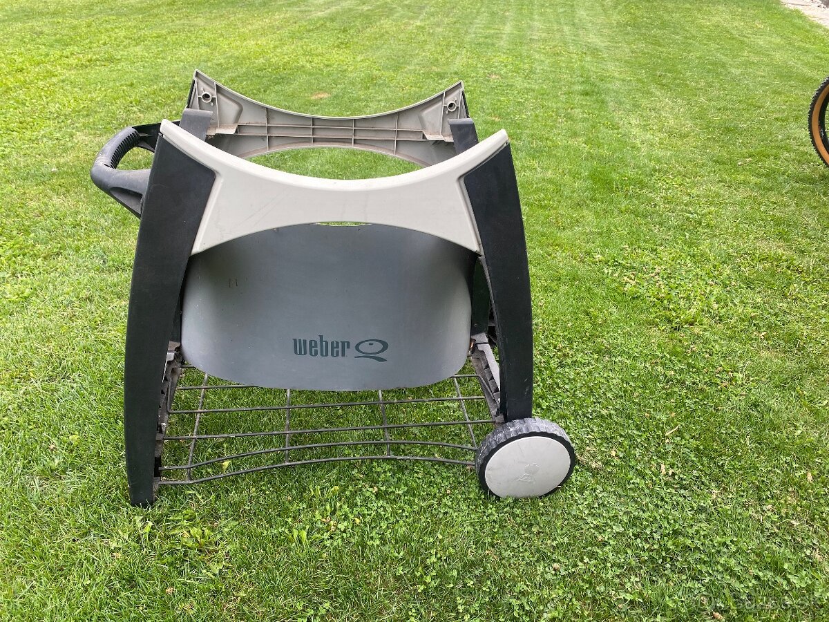 Predám vozik, stojan pod gril weber