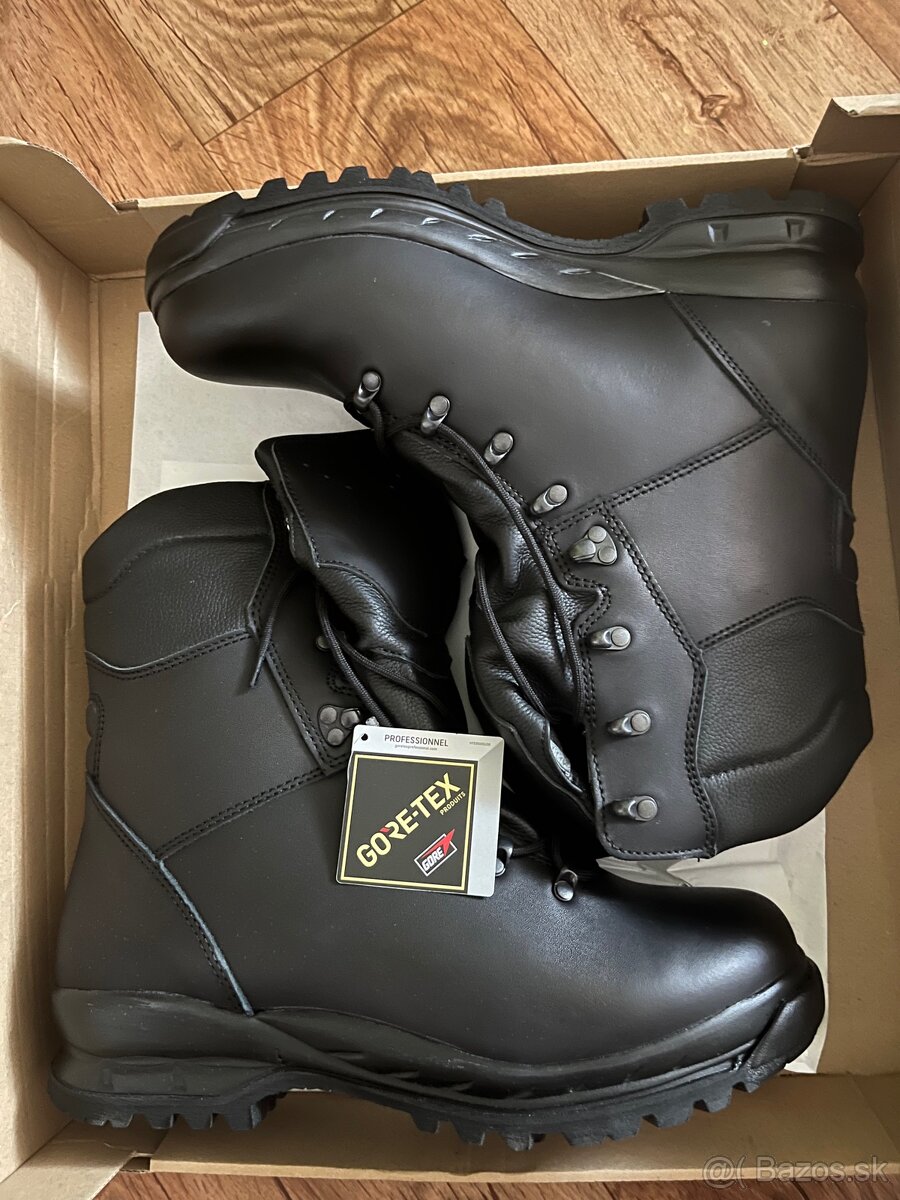 kanady Goretex /45/