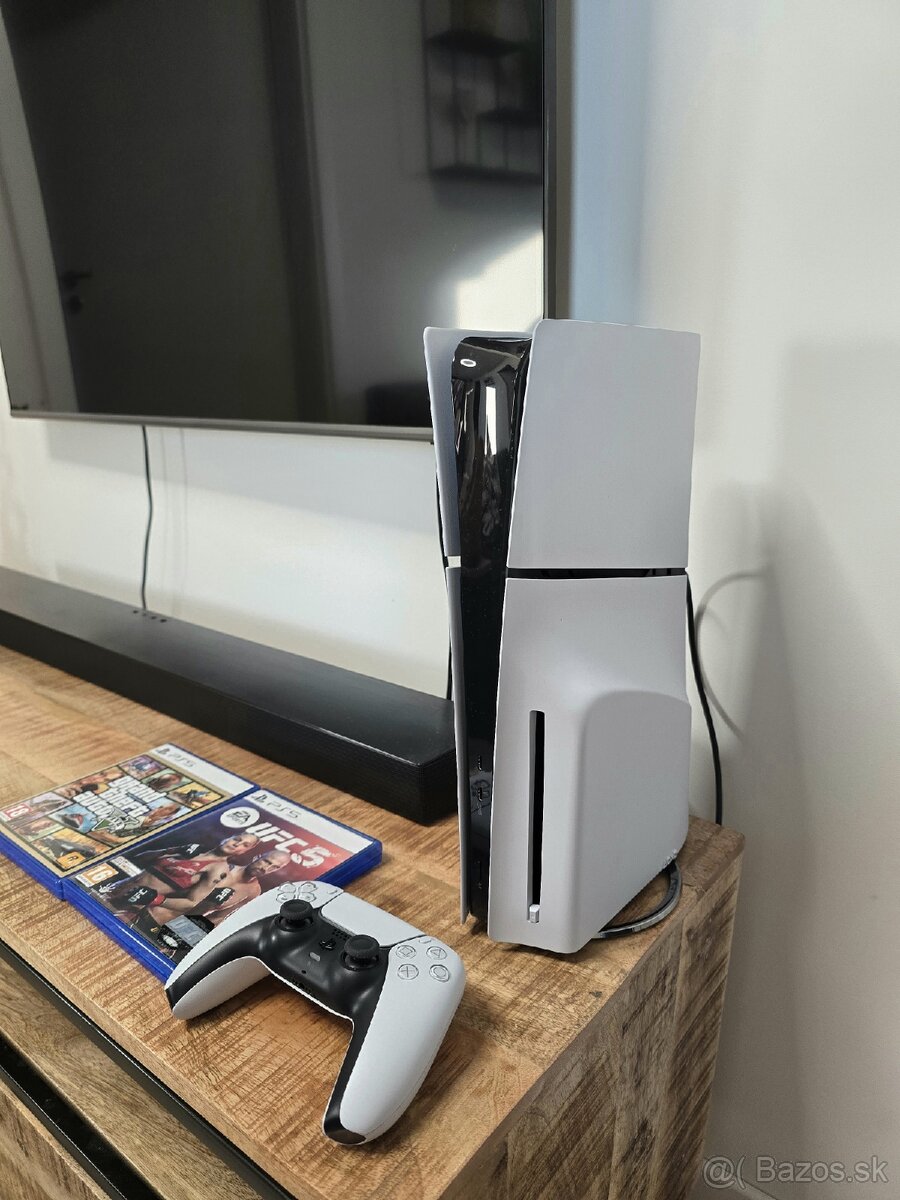 Predám PlayStation 5 Slim (disková verzia) – TOP STAV