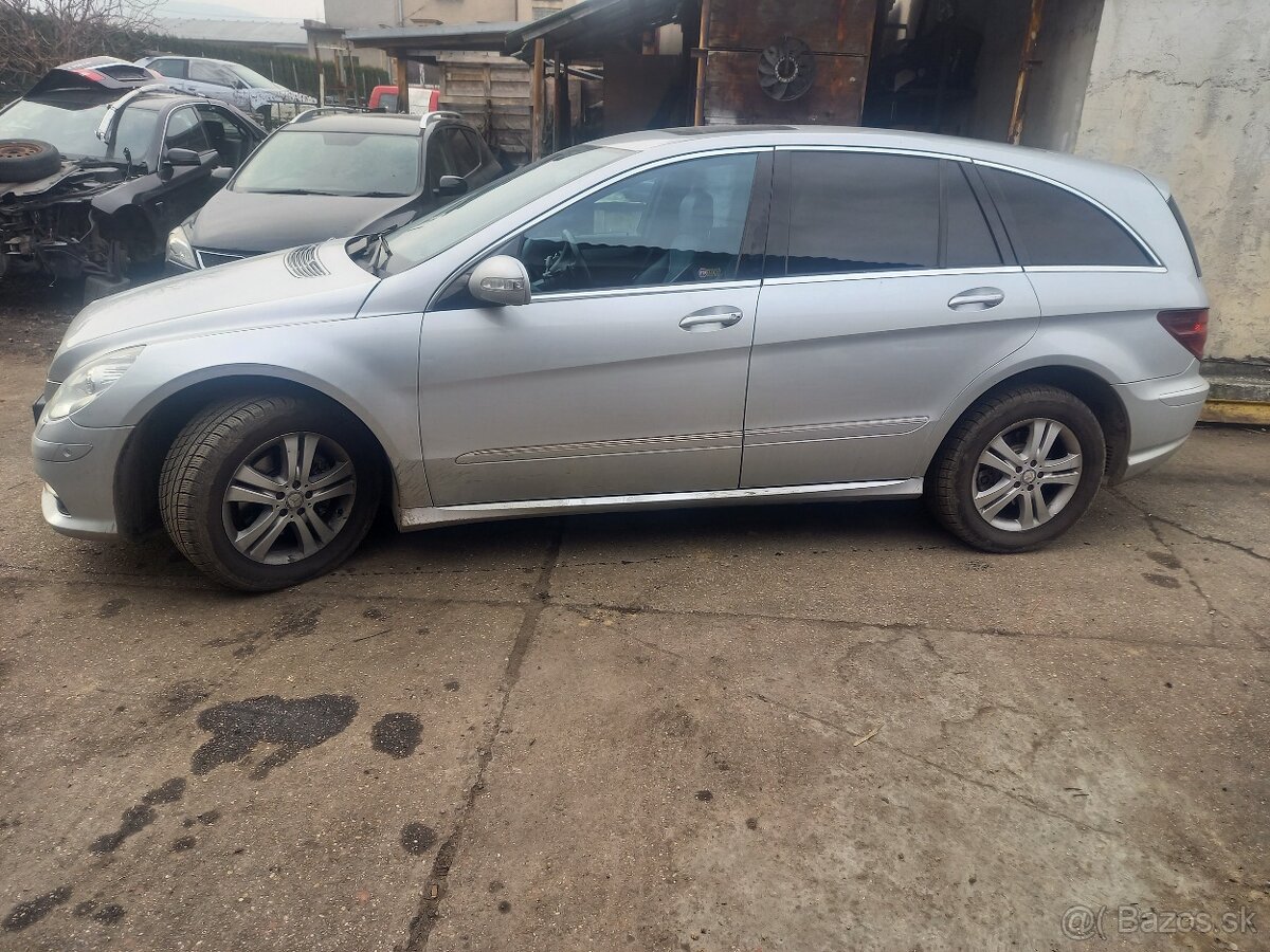 Rozpredám mercedes R320cdi 165kw a R350i  200kw long w251