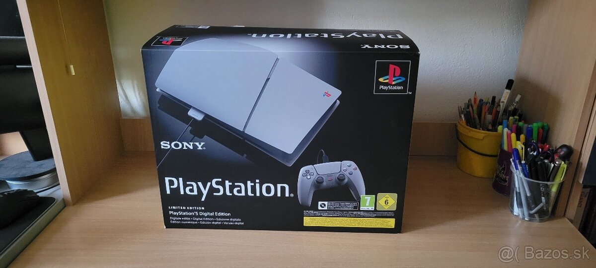 Predam PS5 Slim 30th anniversary Edition 1TB