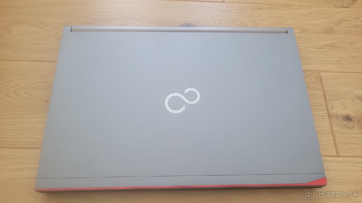 Notebook Fujitsu E 746