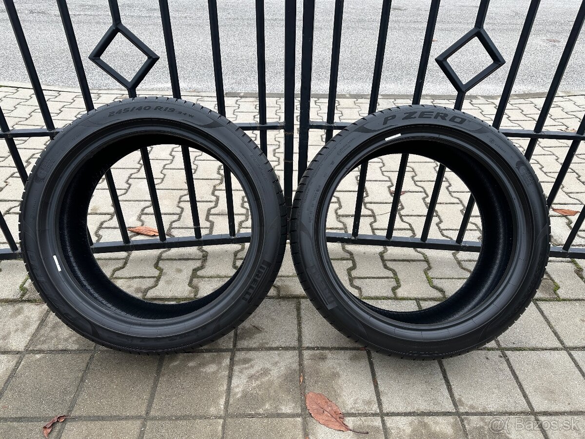 245/40 R19 94W letné PIRELLI PZERO