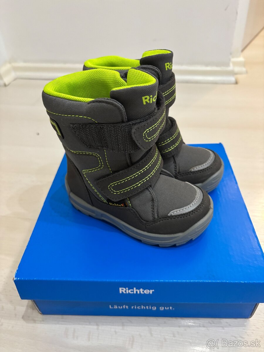 Snehule Richter, nove