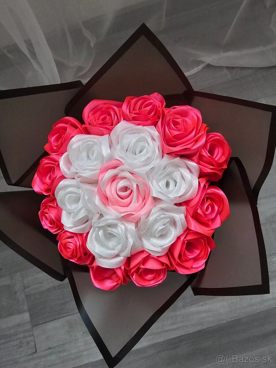 🌹 Kytica z 19 večných ruží 🌹