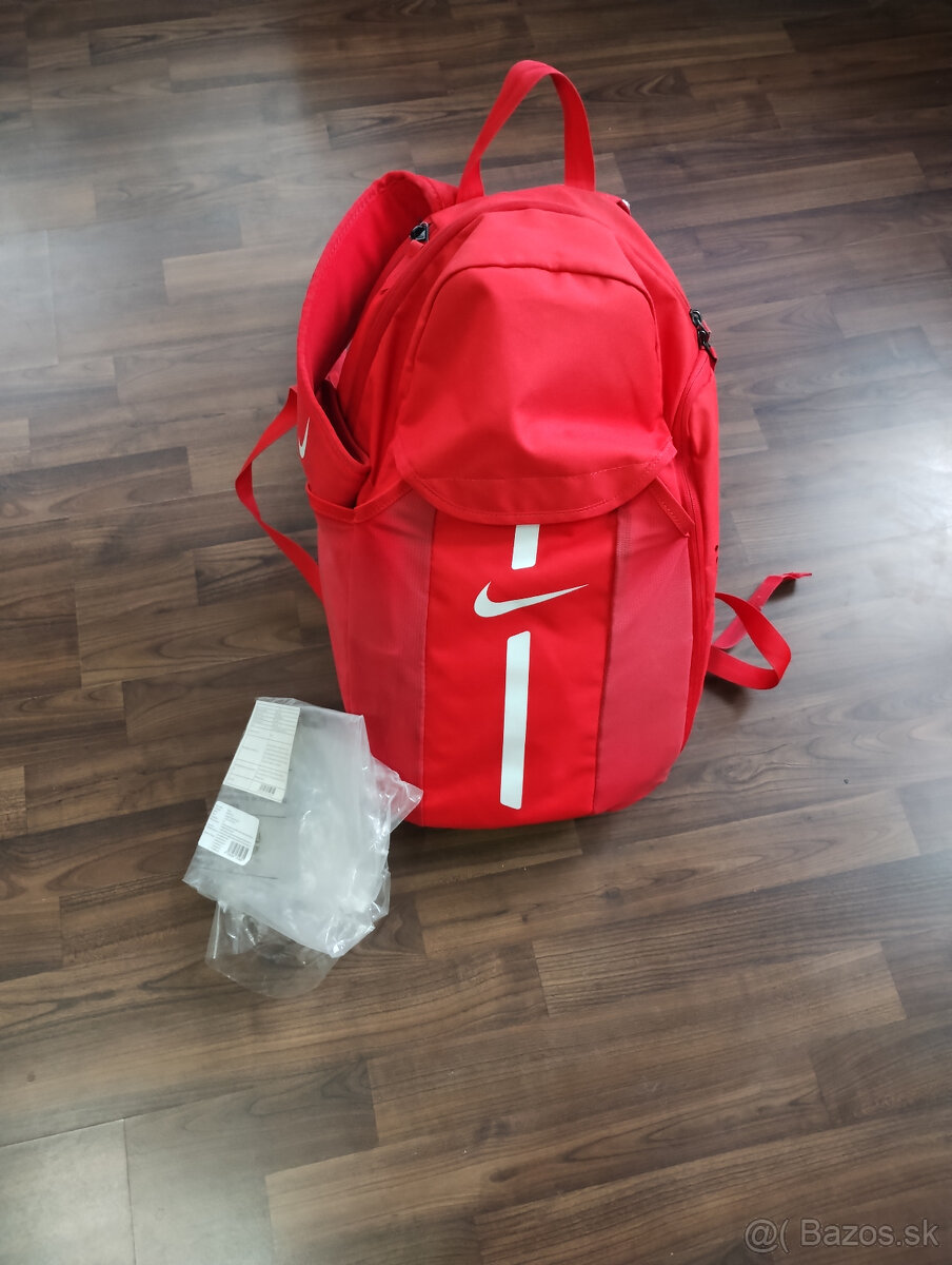 Batoh NIKE / nové