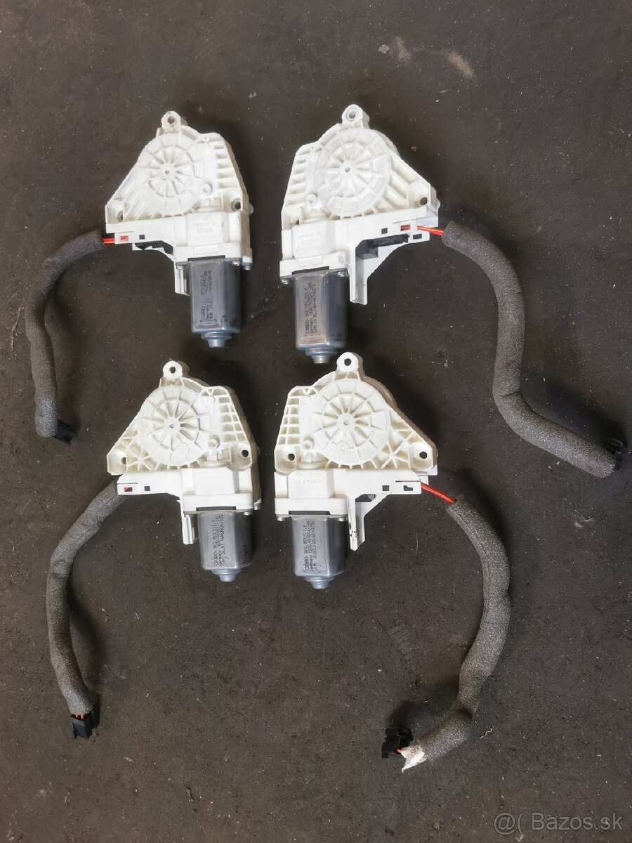 motorček okna Superb 2