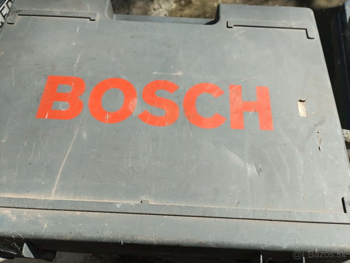 Predám Bosch utahovacku na nd