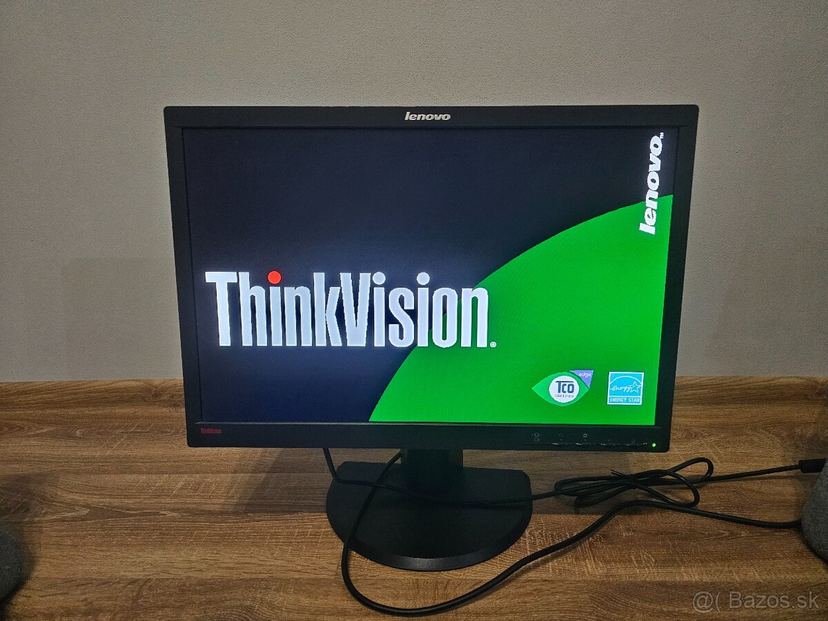 Monitor Lenovo ThinkVision