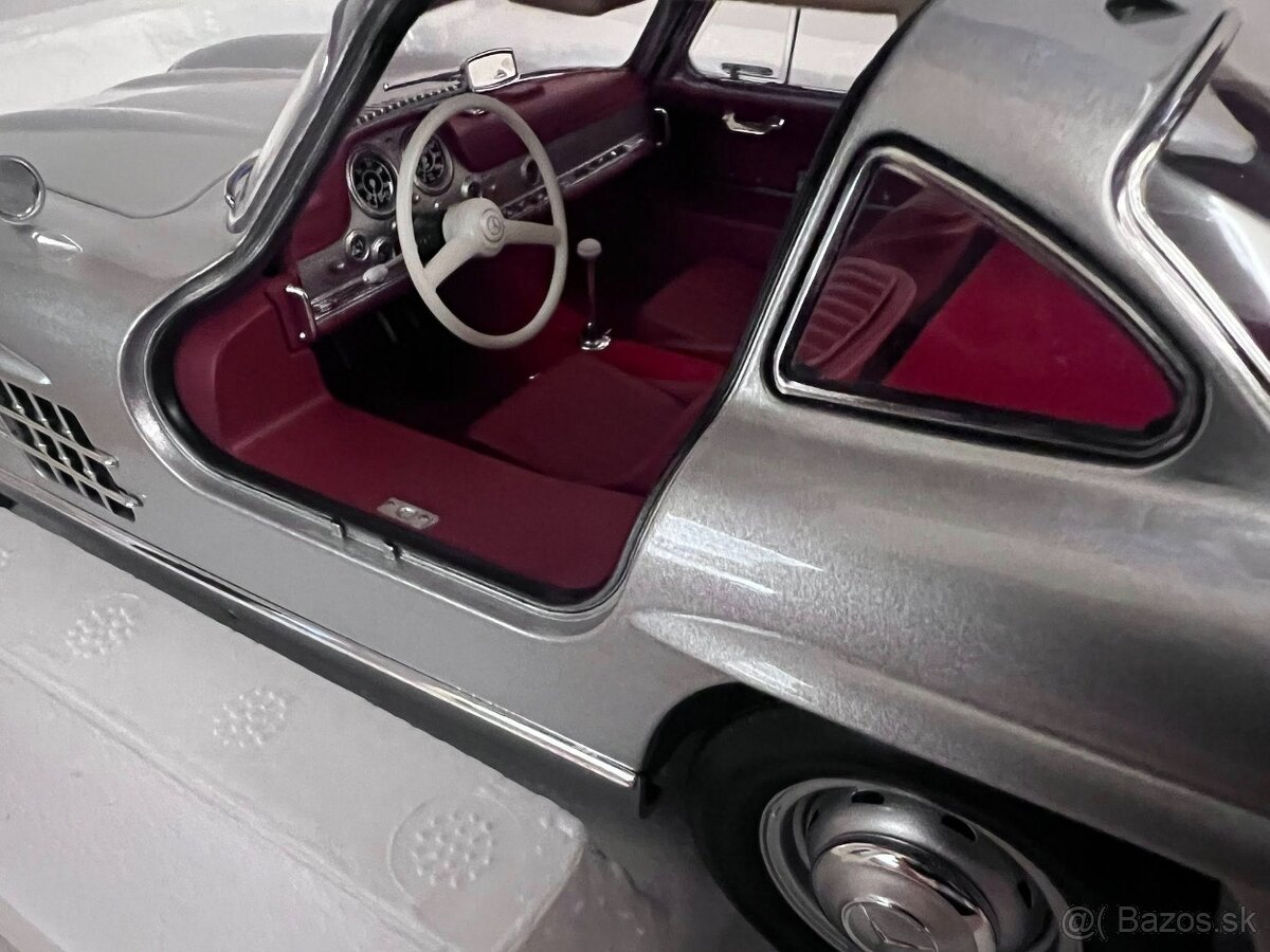 1:18 Mercedes-Benz 300SL Gullwing - NOREV